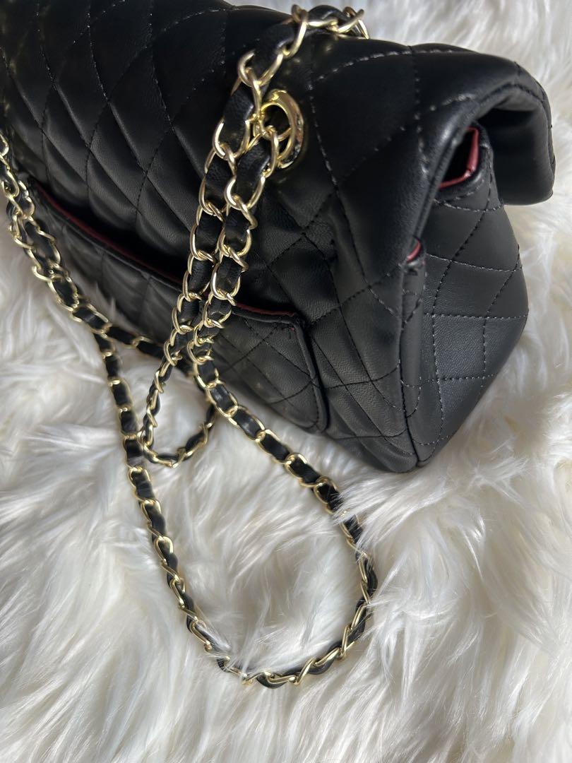 CHANEL ノベルティ キルティング ショルダーバッグ ブラック CHANEL ブラック キルティング ショルダーバッグ - メルカリ