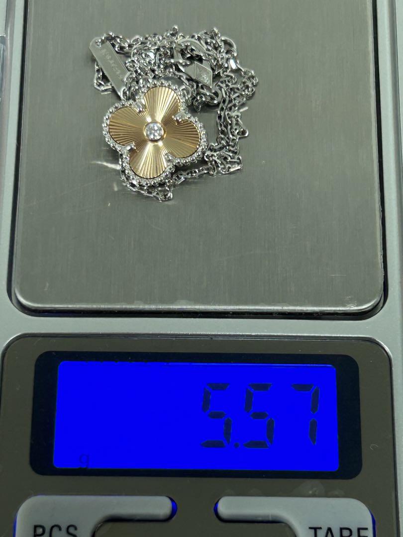 2024クリスマス限定Van ホワイトCleef ネックレス レディース