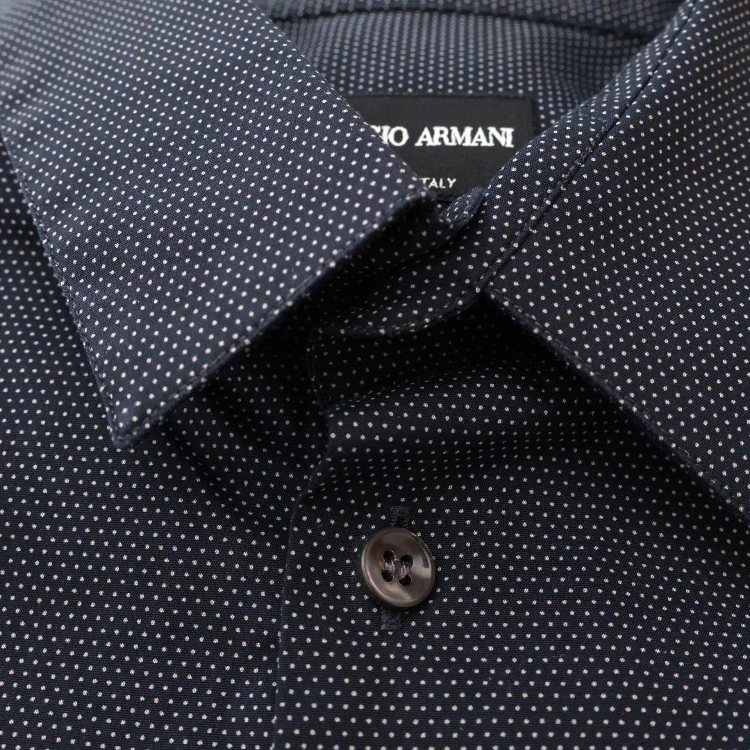 美品 ジョルジオアルマーニ Giorgio Armani シャツ 42サイズ 美品 ジョルジオアルマーニ Giorgio Armani シャツ 42サイズ
