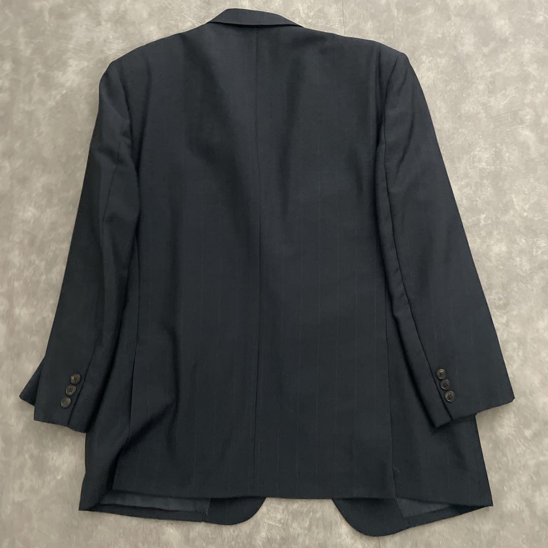 極上 イタリア製 Zegna深紺シングルスーツ × OLD CHANELネクタイ 極上 イタリア製 Zegna深紺シングルスーツ × OLD CHANELネクタイ