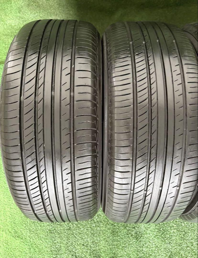 タイヤ・ホイール F13 - YOKOHAMA ADVAN dV552 215/55 R17