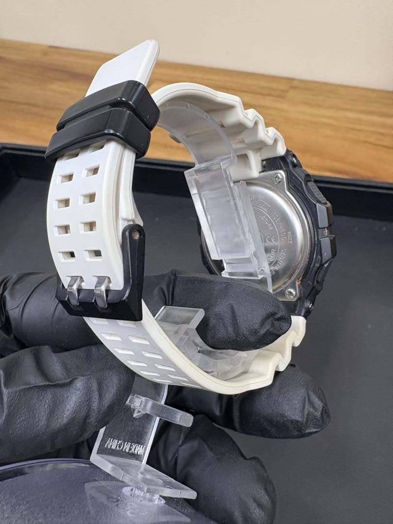 CASIO G-SHOCKホワイト/ブラックG-LIDE GBX-100-7JF CASIO G-SHOCKホワイト/ブラックG-LIDE GBX-100-7JF