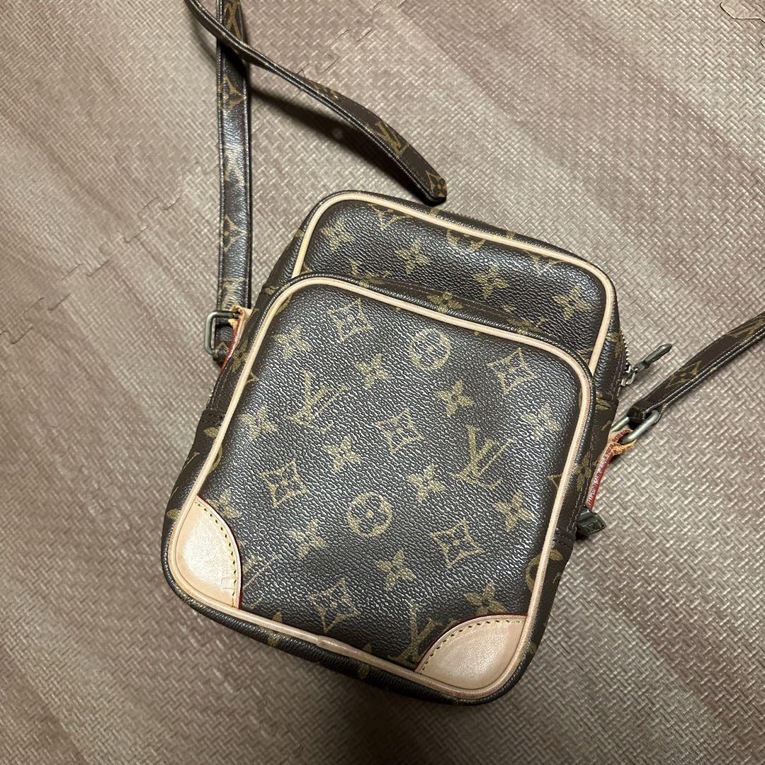 VUITTON ヴィトン モノグラム ショルダーバッグ 斜め掛け