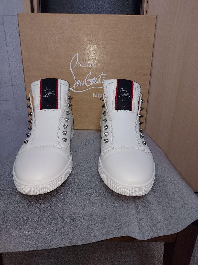 Christian Louboutin スタッズ付きスニーカー