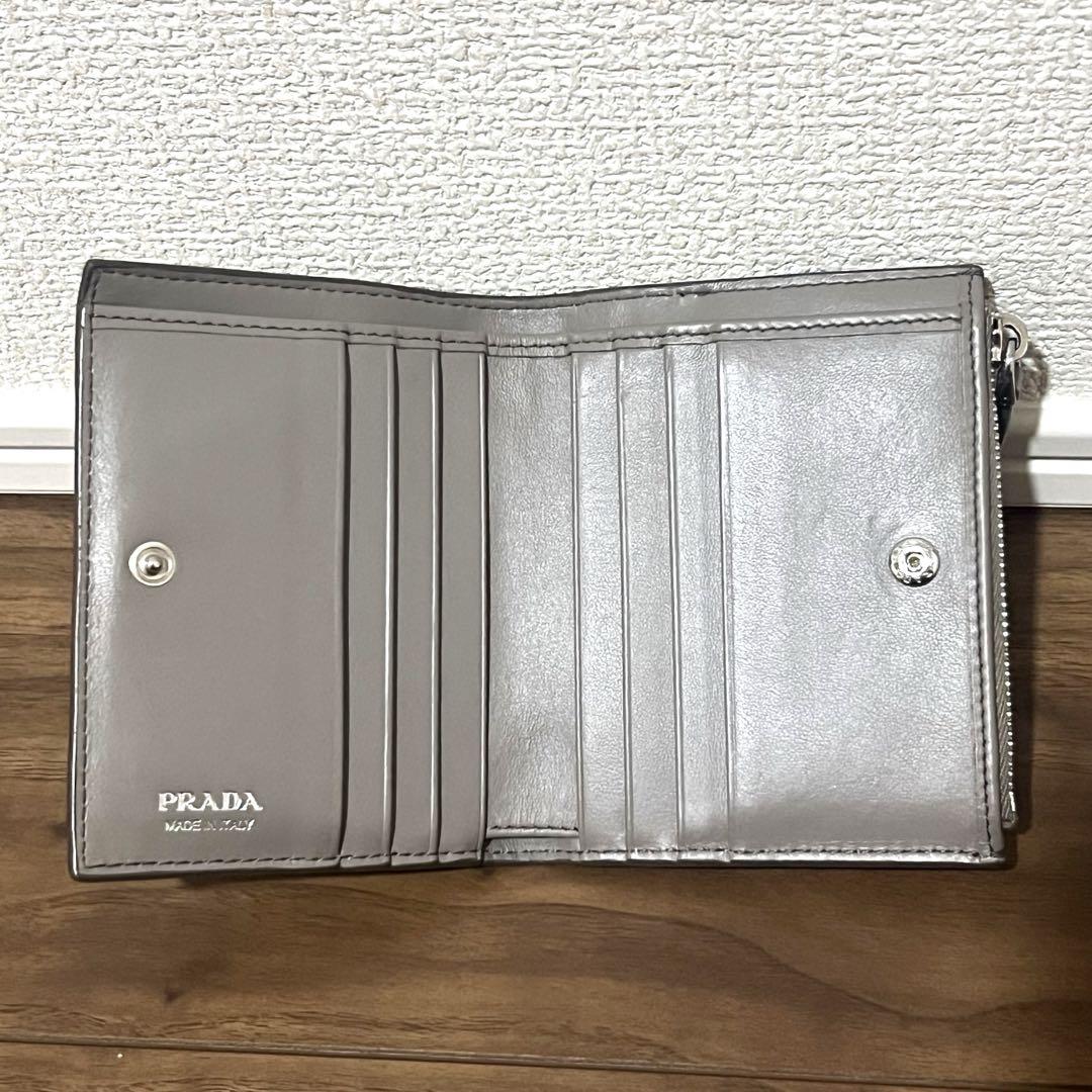 【超美品】PRADA ヴィッテロダイノレザー　ミニ財布