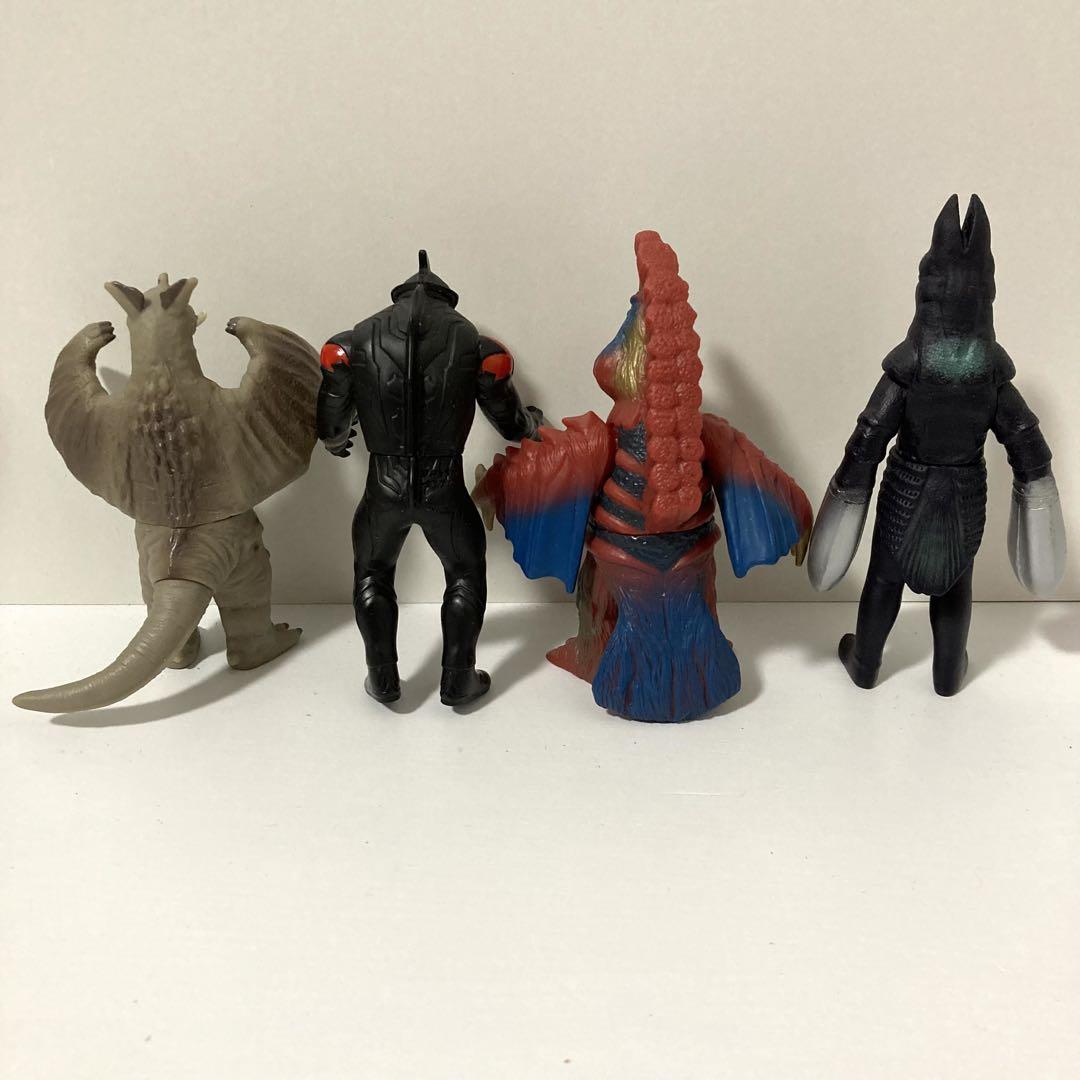 ウルトラマン ソフビ まとめ売り ミニソフビ 12体 怪獣