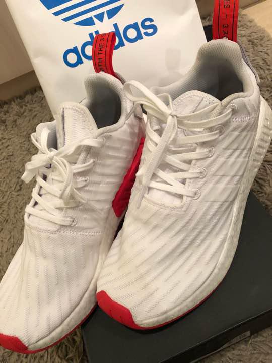 人気満点 アディダス オリジナルス NMD r2 スニーカー 人気満点 アディダス オリジナルス NMD r2 スニーカー