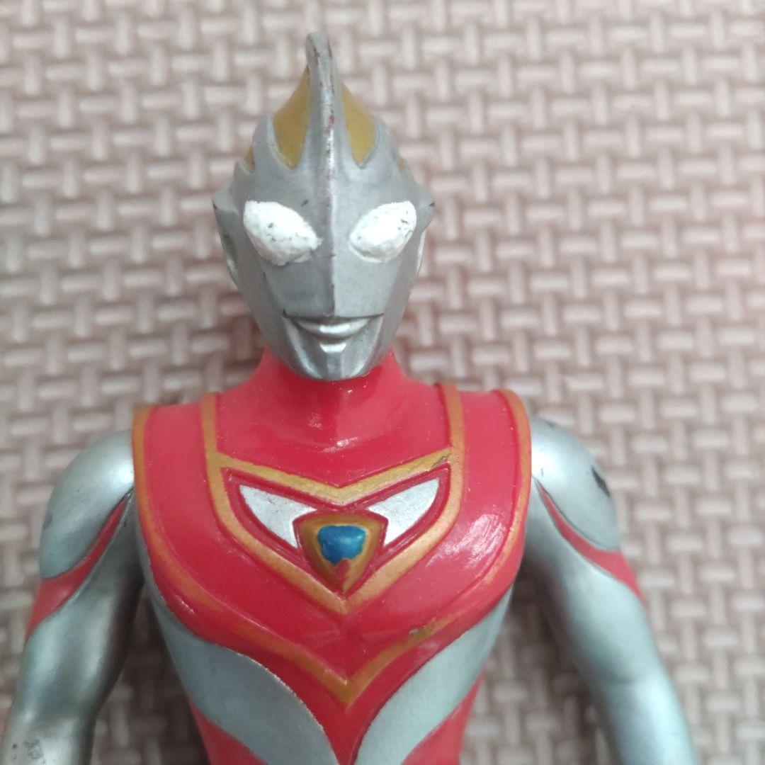 ウルトラマンガイア(V1) ソフビ 17cm - メルカリ