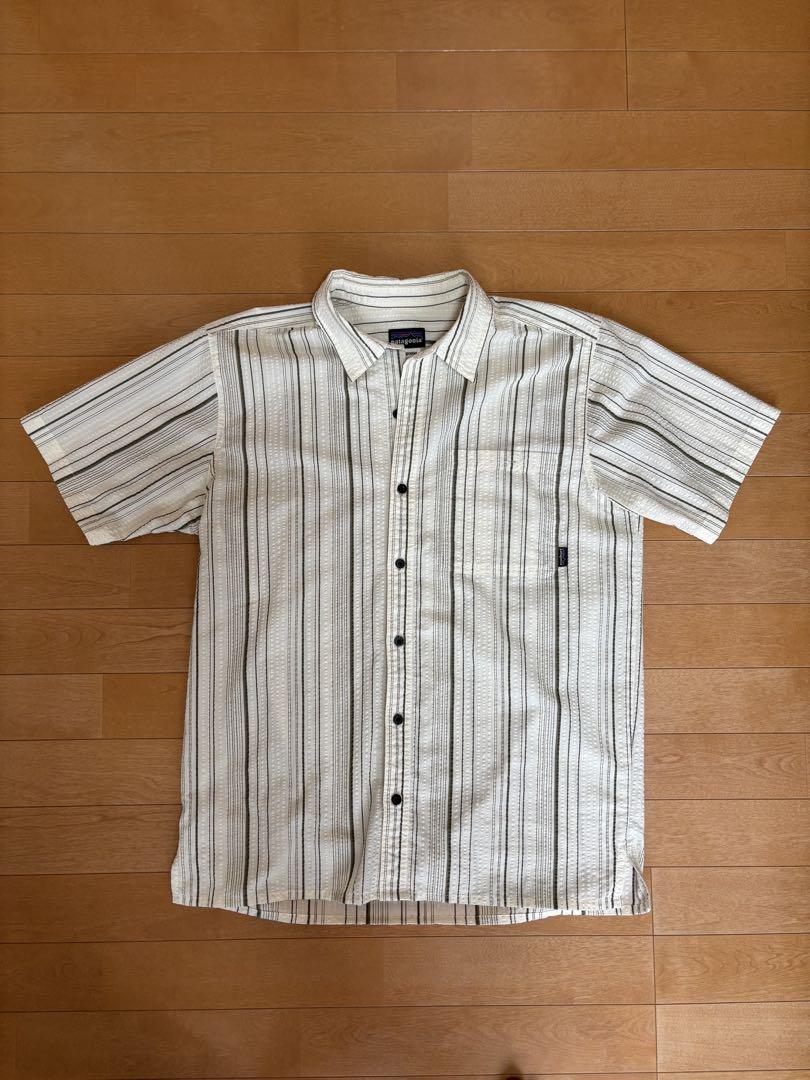 patagonia ストライプ 半袖シャツ