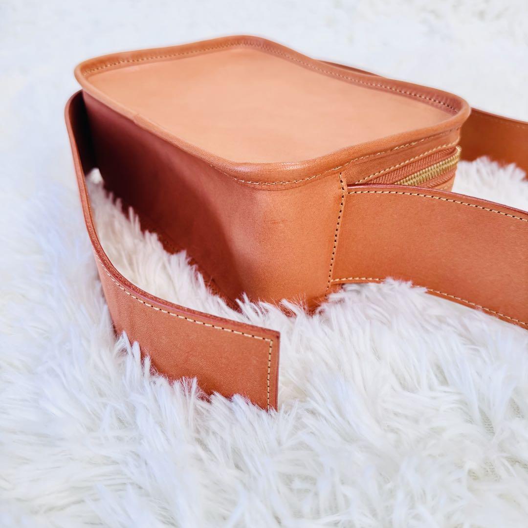 【美品】 LIFESTYLIST 三浦大地 コラボ　レザー　ショルダーバッグ