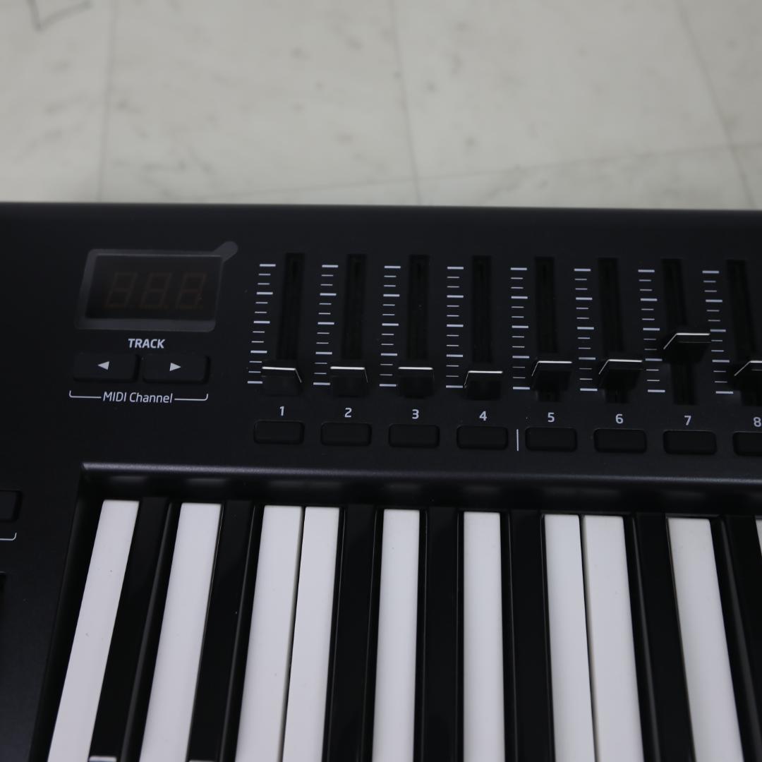 おうぎ　NOVATION Launchkey 49 MIDIキーボード