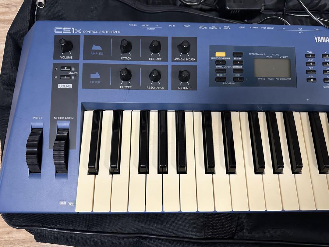 YAMAHA ヤマハ CS1x シンセサイザー キーボード 動作品 YAMAHA CS1x シンセサイザー キーボード