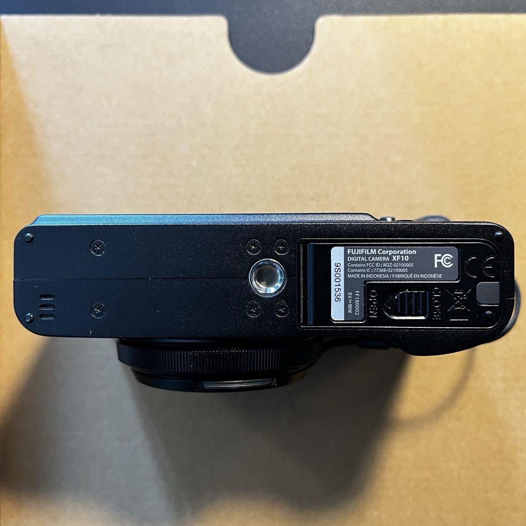 デジタルカメラ fujifilm XF10