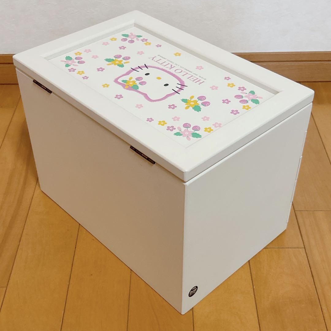 【レア　希少品】キティ　ジュエリーボックス&コスメボックス　小物入れ　2001年