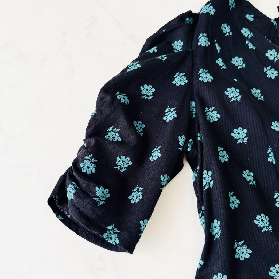 ヌキテパ　ドビーストライプフラワープリントドレス Dobby Stripe Flower Print Sleeveless Dress | Pasand by ne
