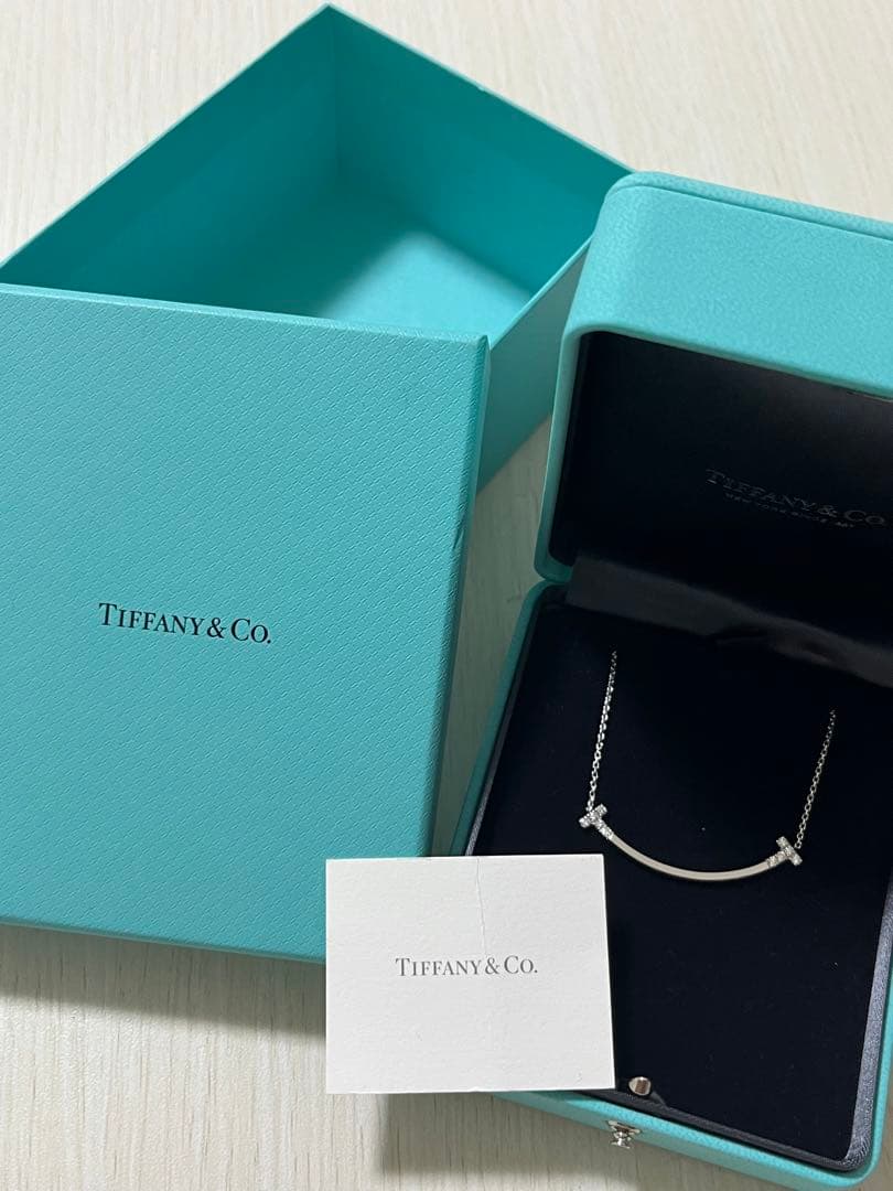ティファニーTスマイルダイヤモンドペンダントWGミディアム[新品]定価59.4万