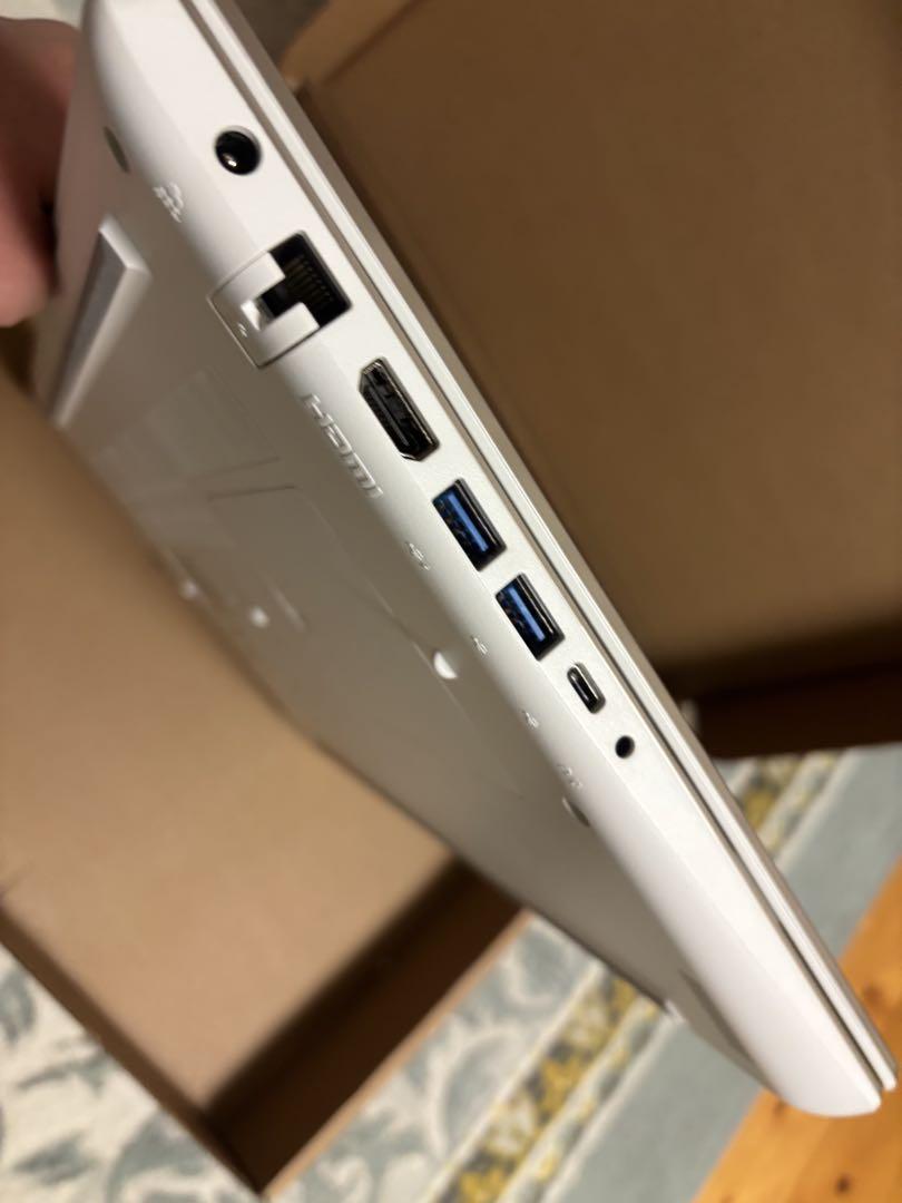 Dynabook gold P1-T6WPEG 使用極少初期済美品