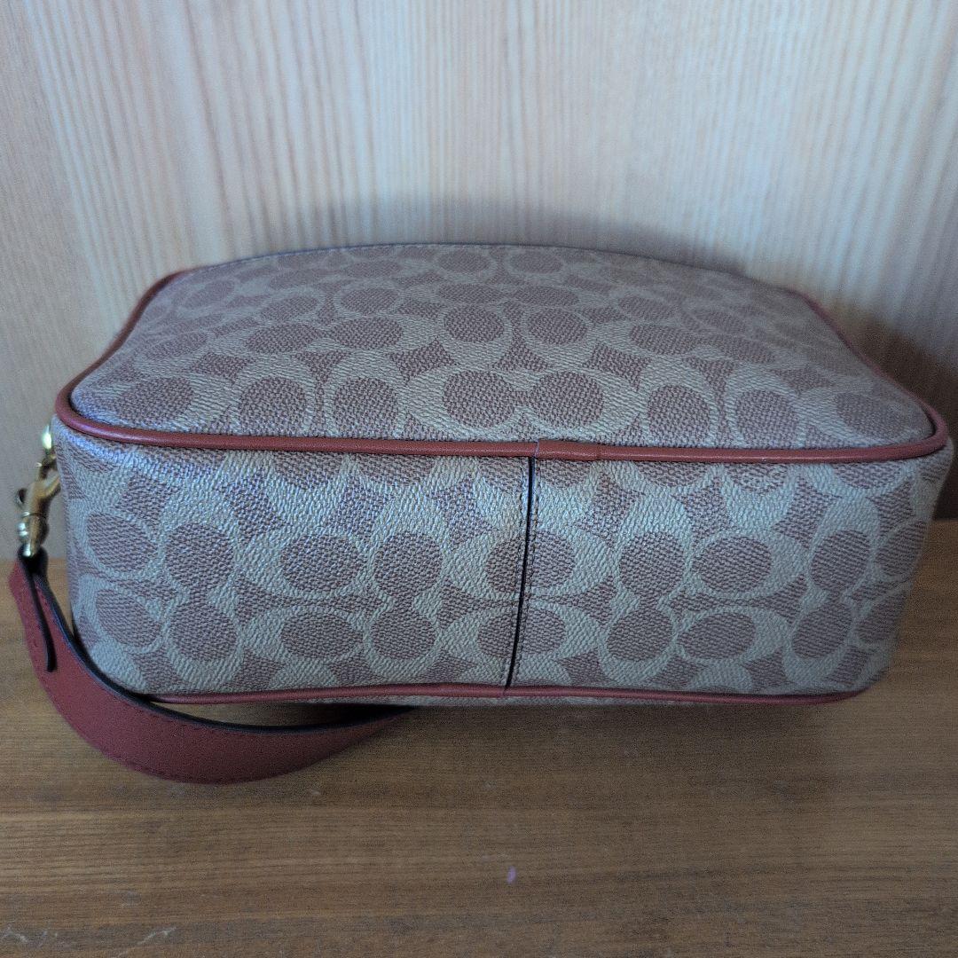 Coach ターンロック　　　　シグネチャー　ショルダーバッグ ブラウン/レッド