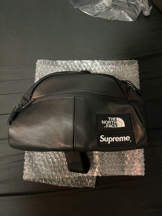 supreme × the north face レザーウエストバック