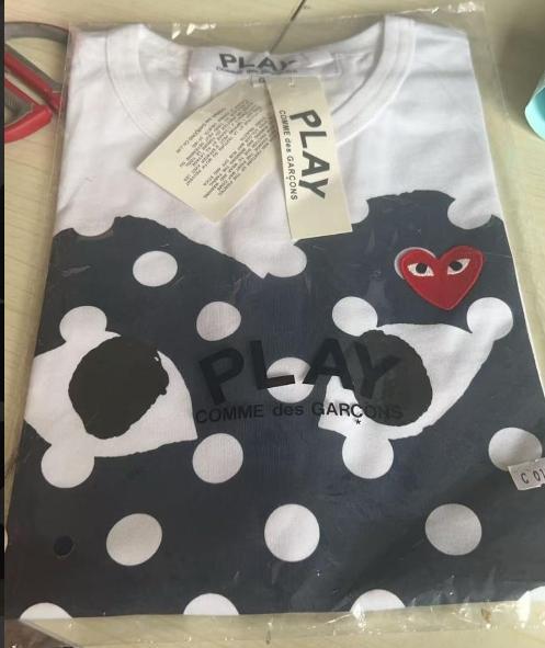 新品 PLAY Comme des Garçons ドット柄ハートTシャツ S