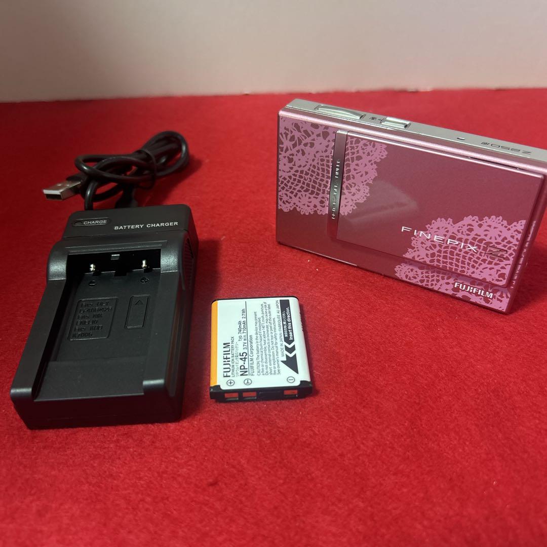 FUJIFILM Finepix Z250fd デコレーションピンク