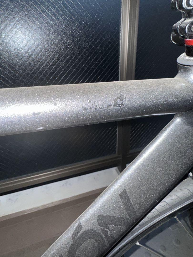 AVENTON ピストバイク