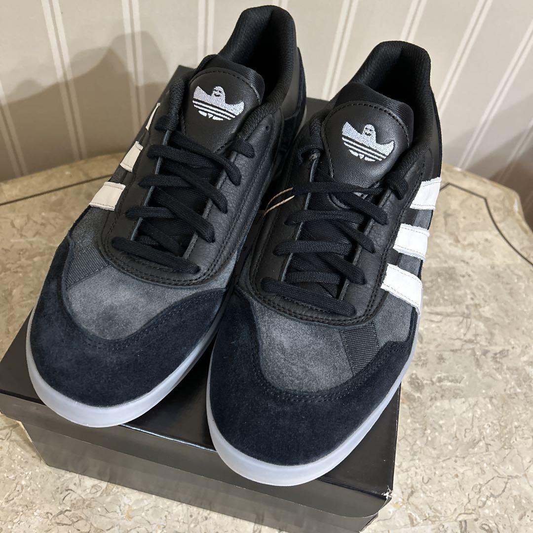 adidasアロハスーパー27cm