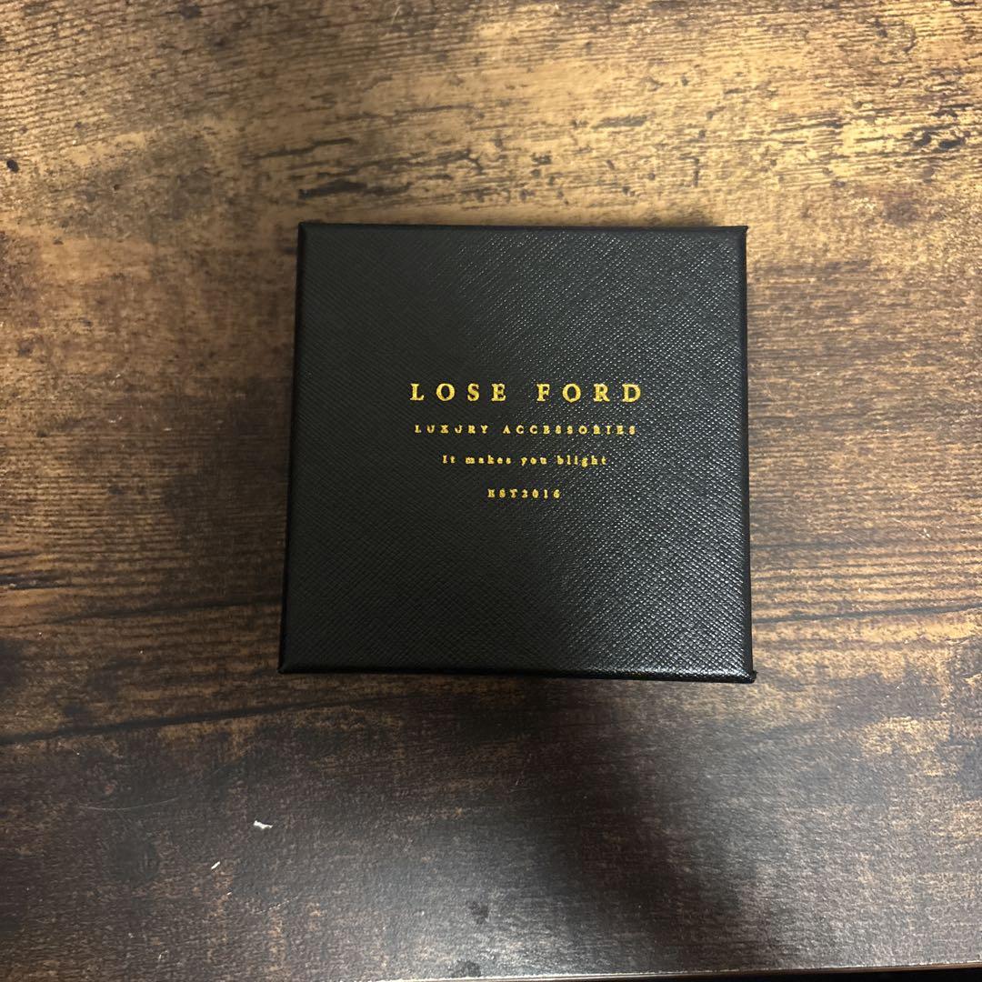 Lose ford ネックレス
