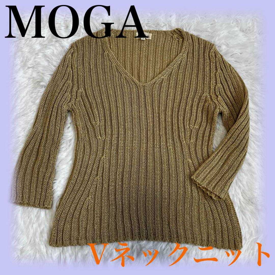 MOGA (モガ) Vネックニットセーター