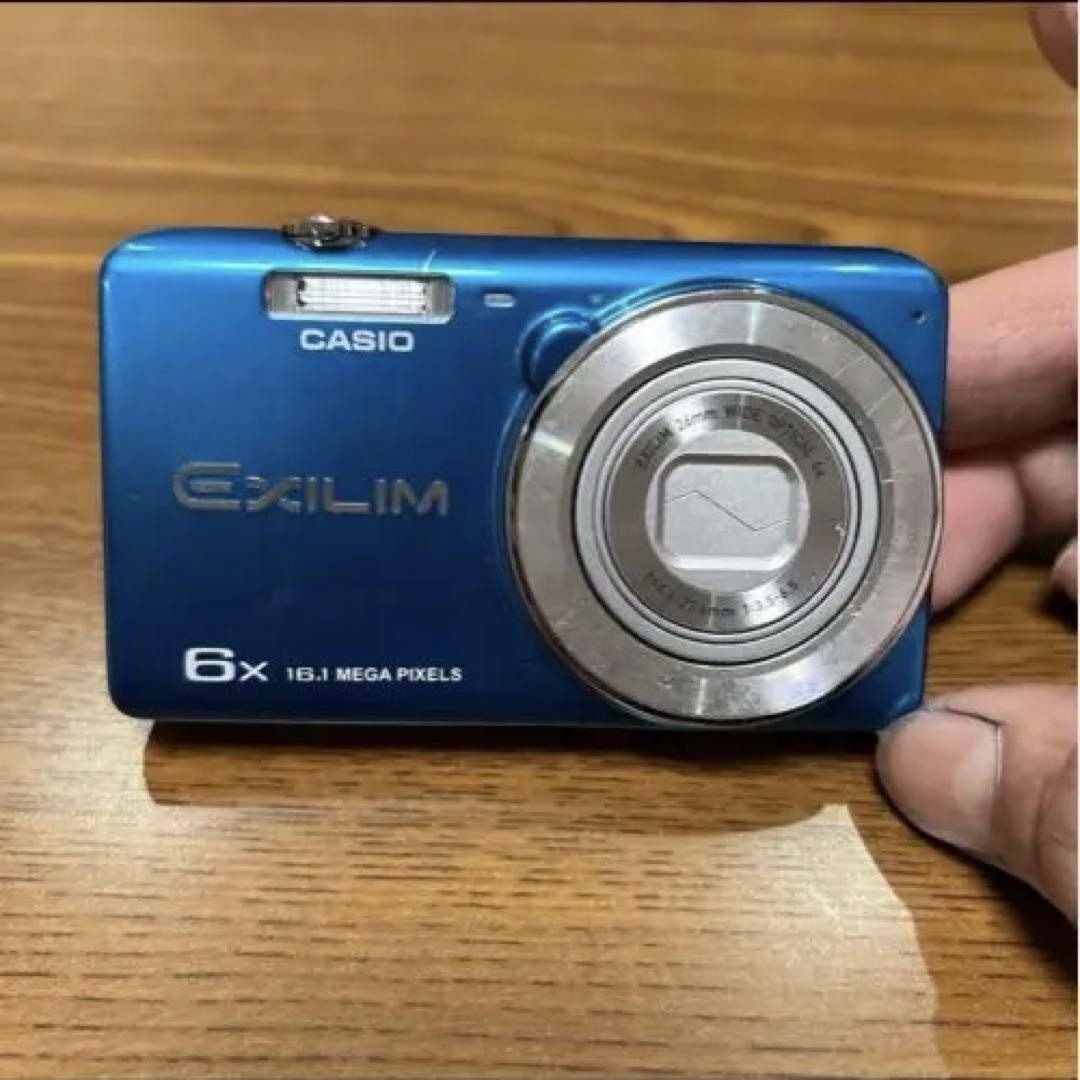 Amazon | CASIO デジカメ eX-ZS25 ホワイト | コンパクト 通販