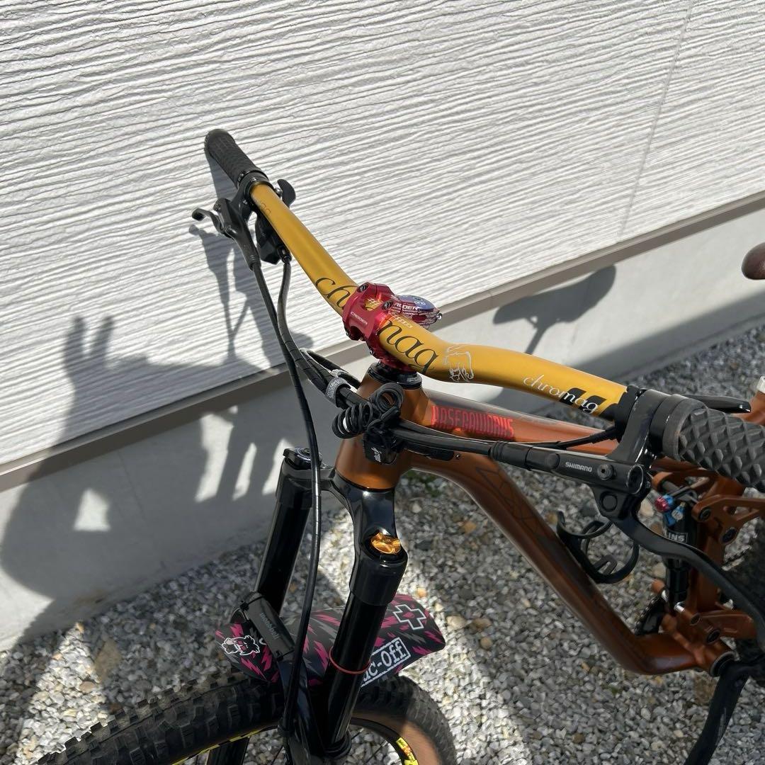 400