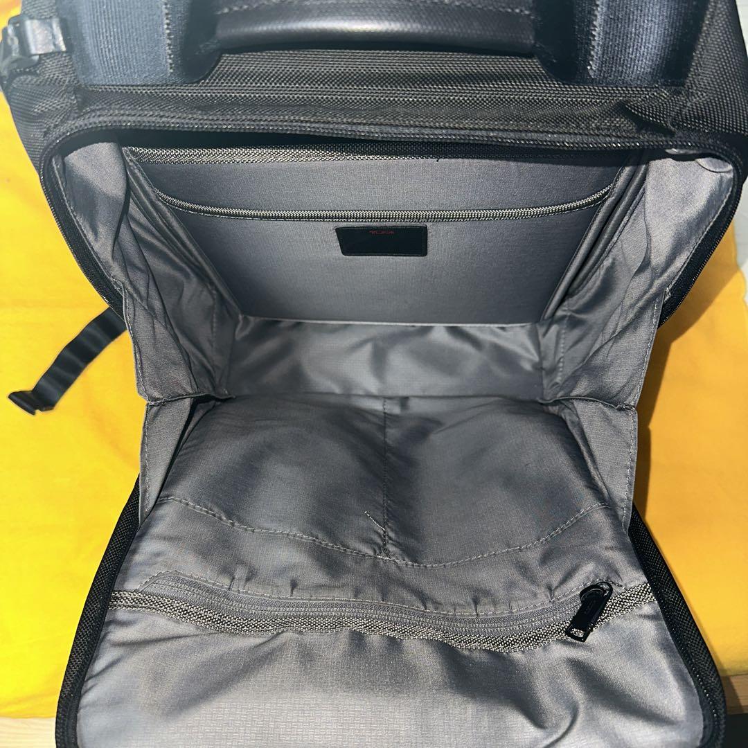 TUMI トゥミ　ALPHA  スリム・バックパック￼