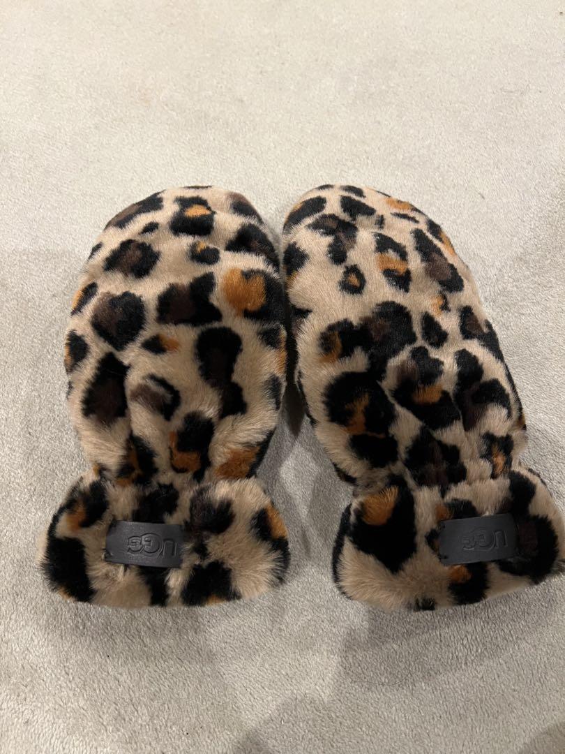 大人 可愛い 服  極美品 セット 手袋 & レオパードマフラー UGG 小物