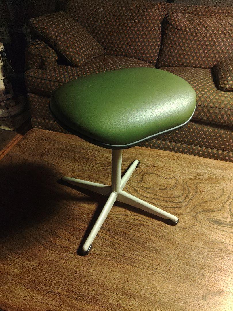 美品　okamura スツール　椅子　回転　チェア　オカムラ　レトロ　モダン