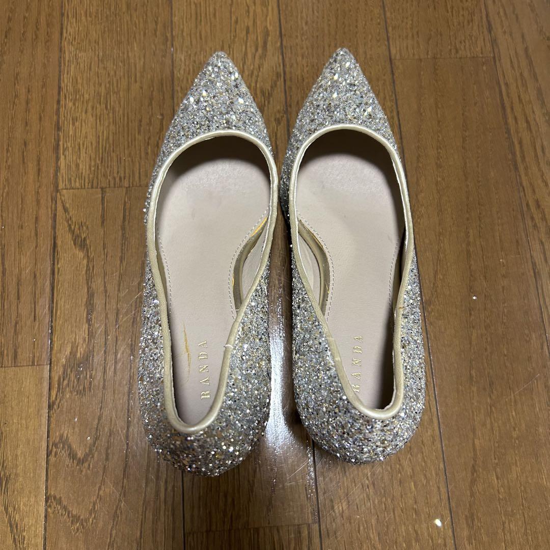 【お値下げしました】RANDA シルバーグリッター パンプス 23.5cm結婚式 お値下げしました～RANDA シルバーグリッター パンプス 23.5cm