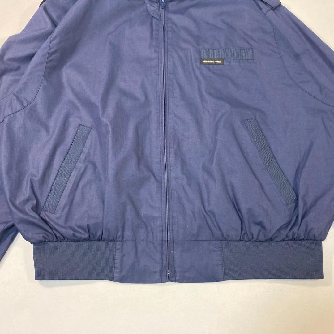 【メンバーズオンリー　ブルゾン　古着　フルジップ　紺色　ネイビー】