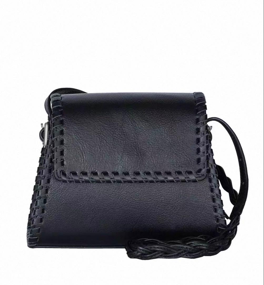 AMERI 黒 本革レザー ショルダーバッグ 編み込みデザイン AMERI 黒 本革レザー ショルダーバッグ 編み込みデザイン