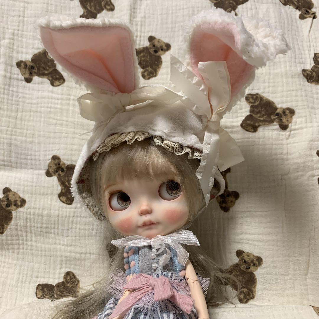 ブライスうさぎ耳帽子／ヘルメット ブライス うさ耳帽子 うさぎちゃん アウトフィットはつきません