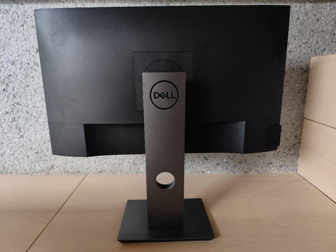DELL P2421DC 23.8インチ WQHD IPS モニター 本体