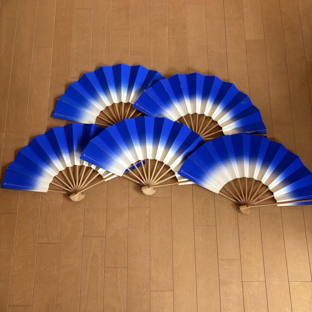 尺扇　舞扇子 シルバーと青のデザイン アウトレット 価格 通販スポーツ - 尺扇 舞扇子 シルバーと青の