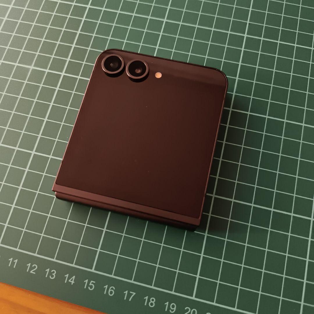 Samsung Galaxy Z flip 6 ブラック SIMフリー
