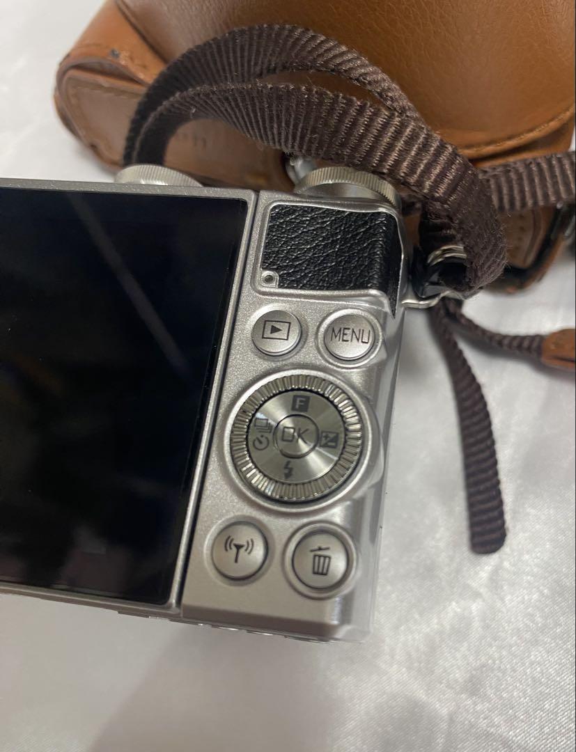 デジタルカメラ Nikon 1J5