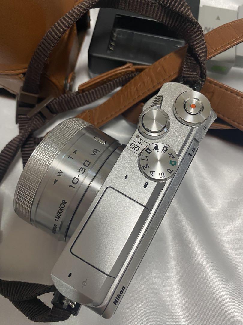 デジタルカメラ Nikon 1J5