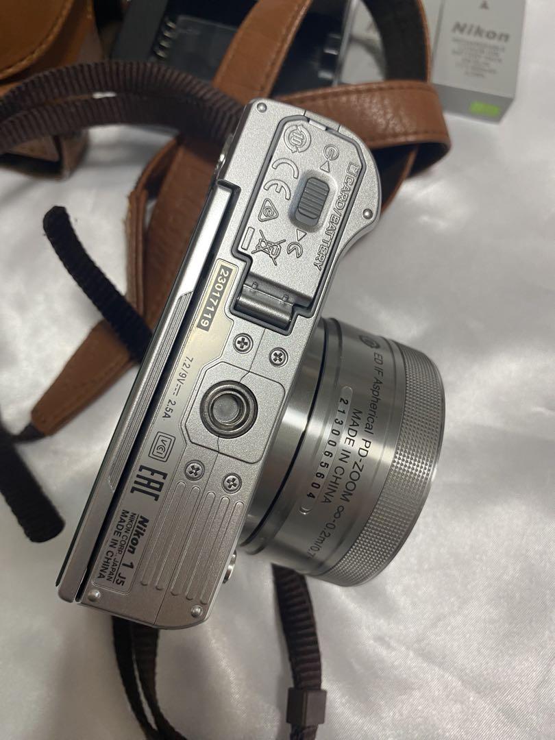デジタルカメラ Nikon 1J5