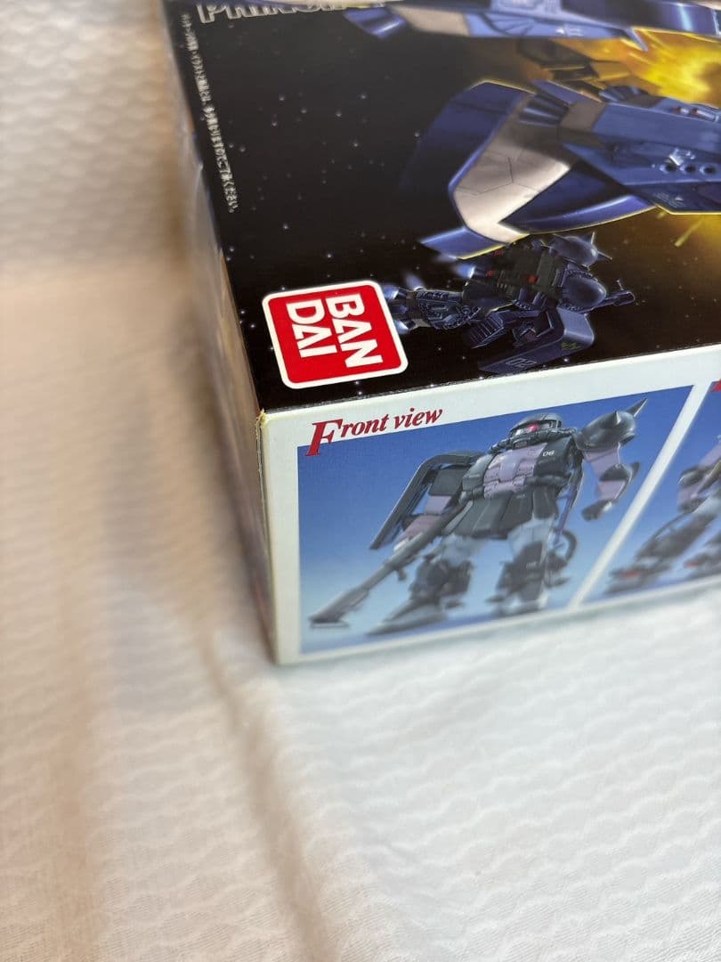 MG 黒い三連星専用 高機動型ザクII ガンプラ 赤バンダイ