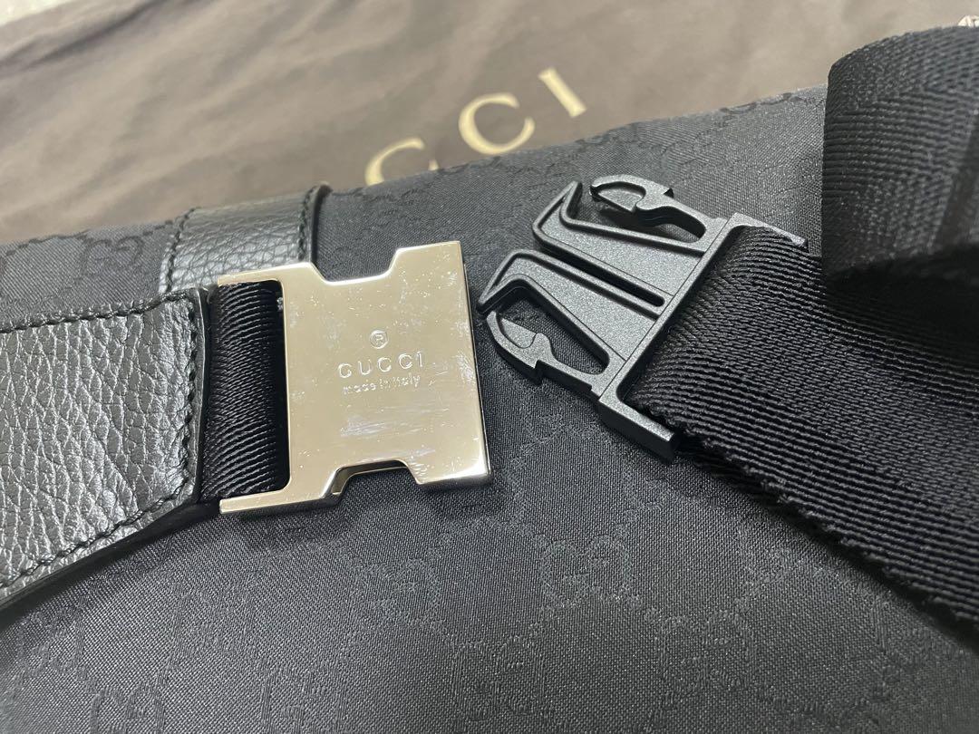 GUCCI ボディーバッグ　黒 ナイロン レザー