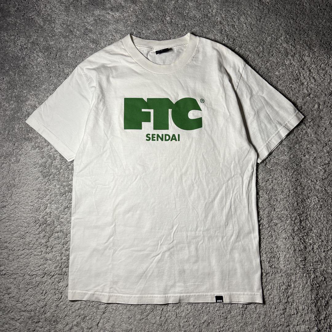 FTC センターロゴ tシャツ ホワイト ビックロゴ ユニセックス
