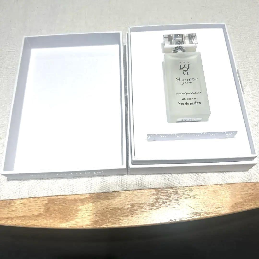 モンローグレイス オードパルファム / 50mL
