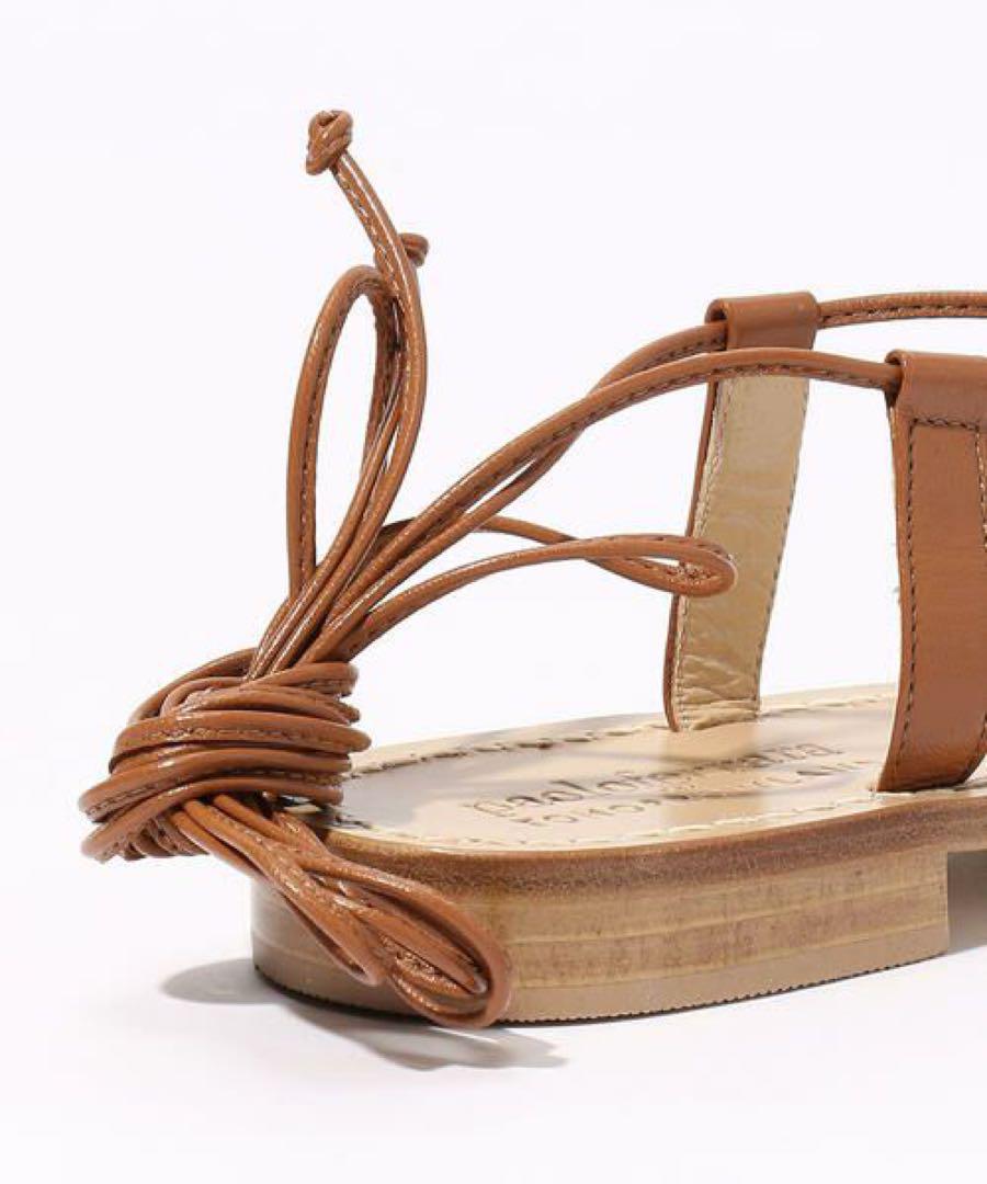 新品 パオロフェラーラ×TOMORROWLAND ストリングサンダル (2327
