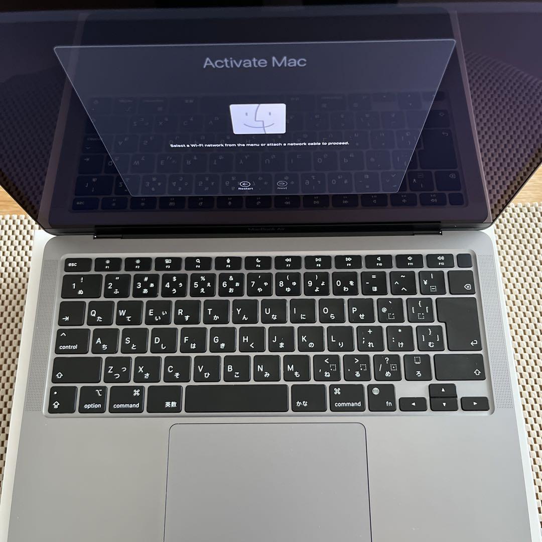 [美品・使用感低め] MacBook Air M1 (13インチ 8GB)